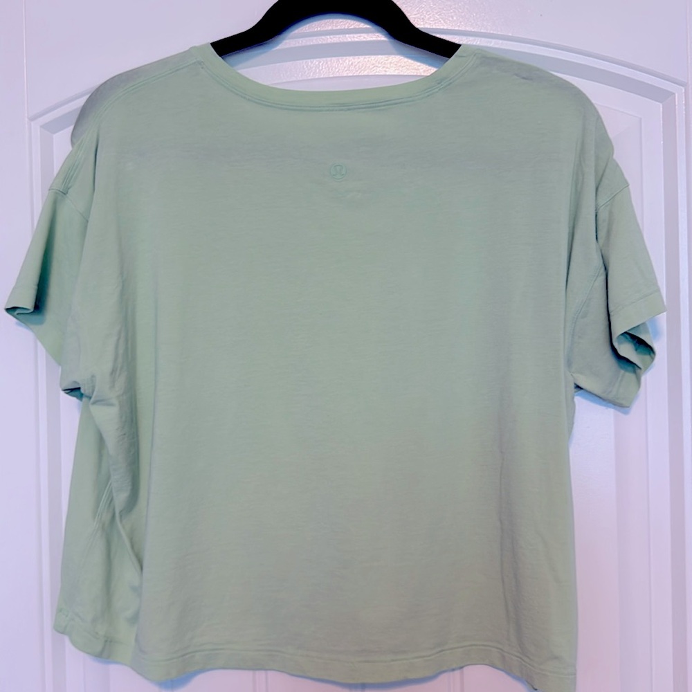 lululemon Cates Tee Size 8